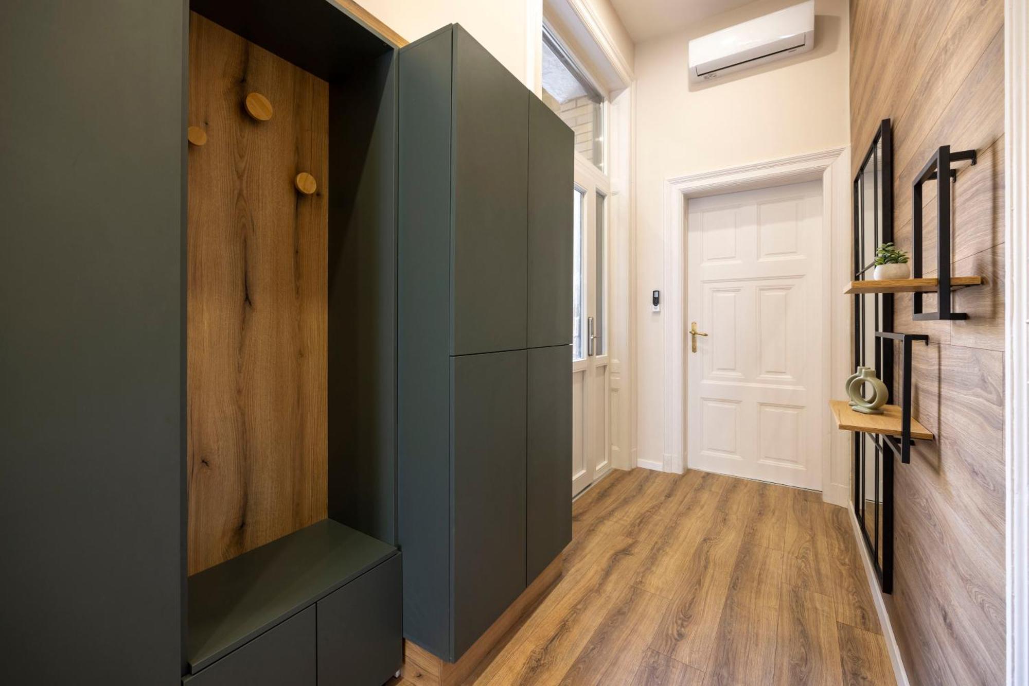 Exclusive Stylish Suite By Prestige Homes Next To The Oktogon Budapest Exterior foto