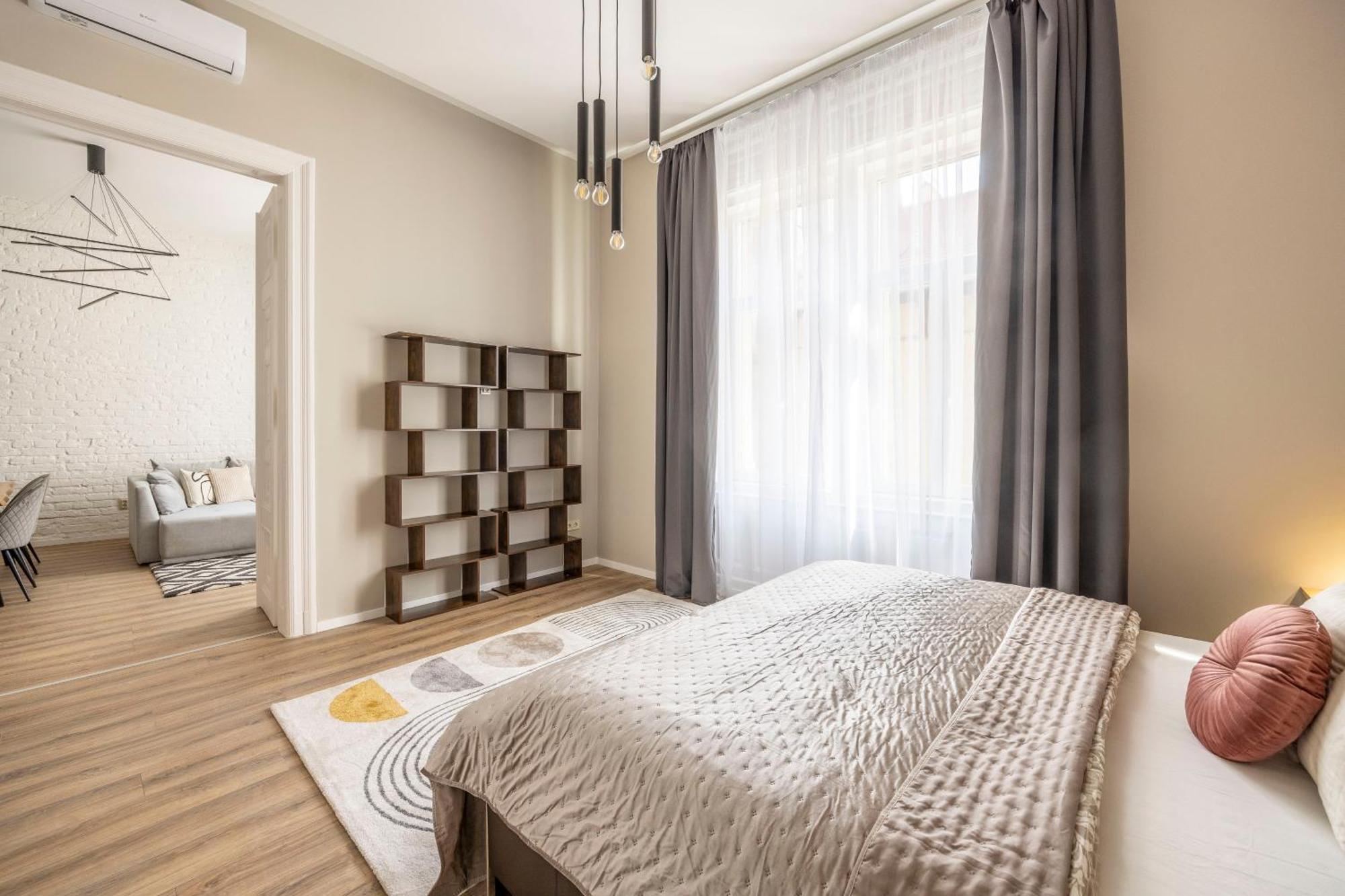 Exclusive Stylish Suite By Prestige Homes Next To The Oktogon Budapest Exterior foto